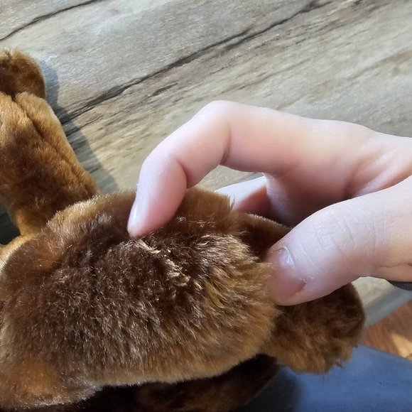 Vintage Brown Gorilla Ape Monkey Plush Stuffed Animal 9.5 Inches Huggable - Picture 9 of 9